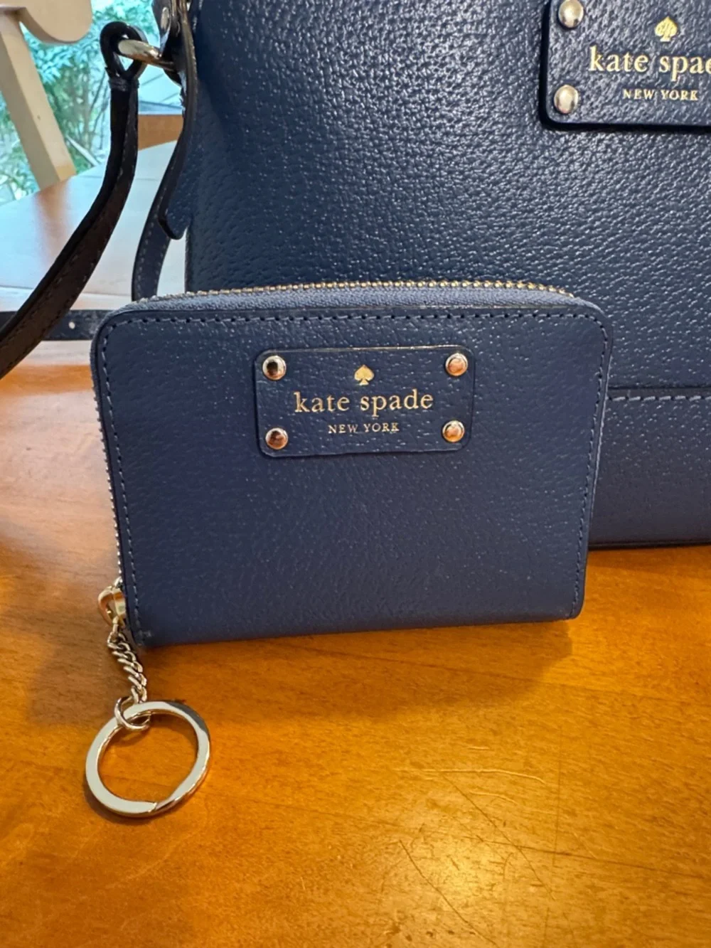 Kate Spade blue leather crossbody with matching wallet, NWOT - Picture 2 of 8